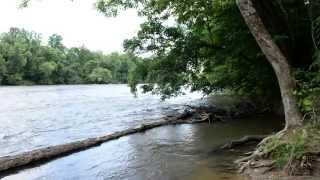 preview picture of video 'Pilot Mountain State Park Yadkin River Access'