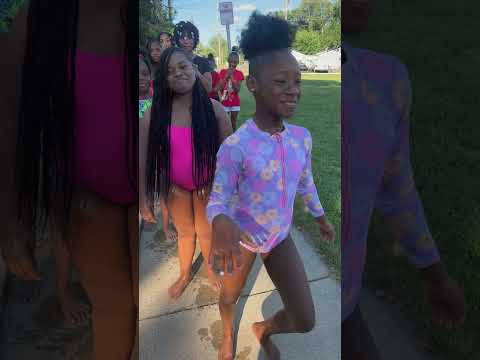 ATTITUDE WALK OFF🤣#trending