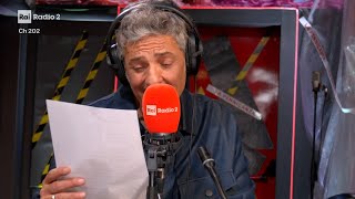 Fiorello canta "Se tu non torni" di Miguel Bosé - La Pennicanza 06/02/2026