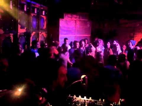 OneDubTv - King Earthquake & King Shiloh ONEDUB Birmingham Sep 28th 2012 PT2