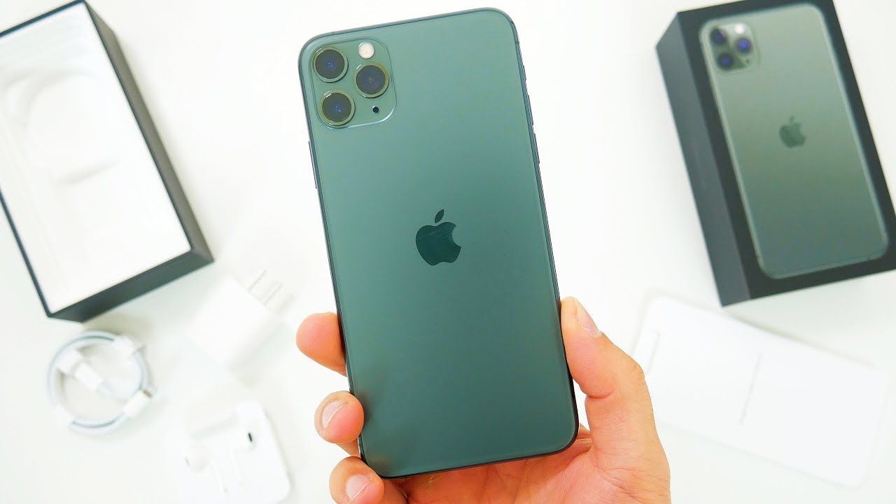 iPhone 11 Pro Max Unboxing & First Impressions! New Midnight Green