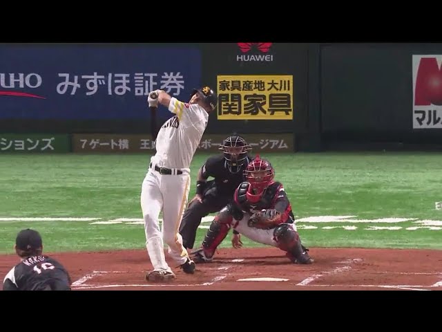 【1回裏】ホークス・柳田が腕をうまくたたんで振りぬいた18号先制2ラン!! 2018/6/29 H-M