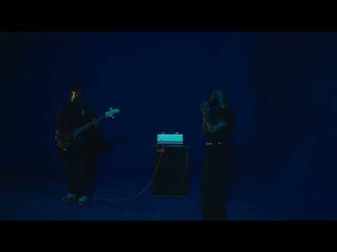 Kwaku Asante - Trouble (Unplugged)