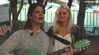 Hinds - &#39;Garden&#39; (Acoustic Outdoor Session in Paris)