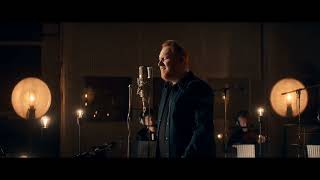 Musik-Video-Miniaturansicht zu Watch It All Fade Songtext von Gavin James