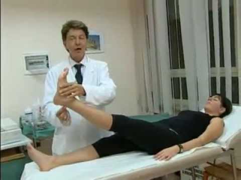 Fanno male i piedi giunti o vene Ginocchio ginocchio