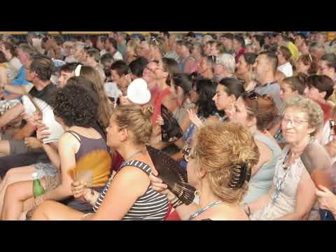 Chaud ! au gymnase (Choralies 2022 - Vaison-la-Romaine)