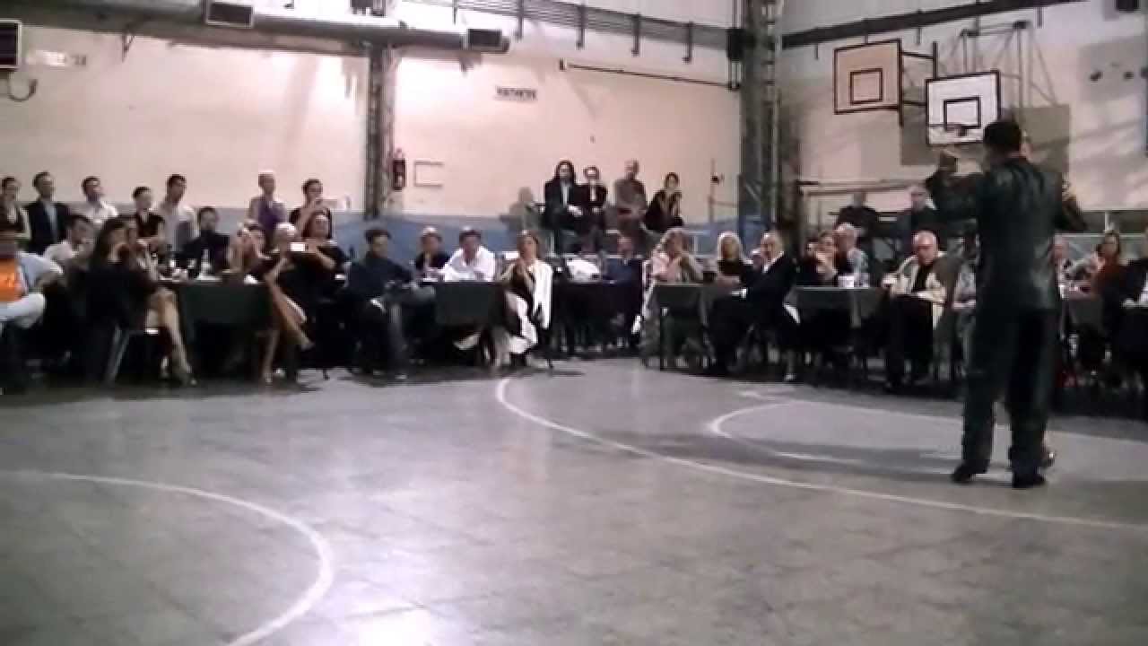 Carla Rossi & Krishna Olmedo en Milonga Malena Sunderland Club 1/4