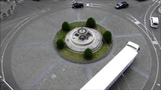 preview picture of video 'Barriere de St. Gilles, Bruxelles - Le ballet des automobilistes'