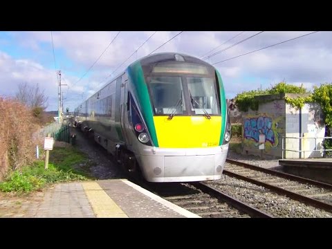 IE 22000 Class DMU Train number 22348 - Malahide, Dublin