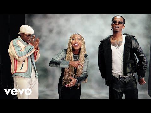 Nomfundo Moh - Ndizamshini (Official Visualizer) ft. Blaq Diamond