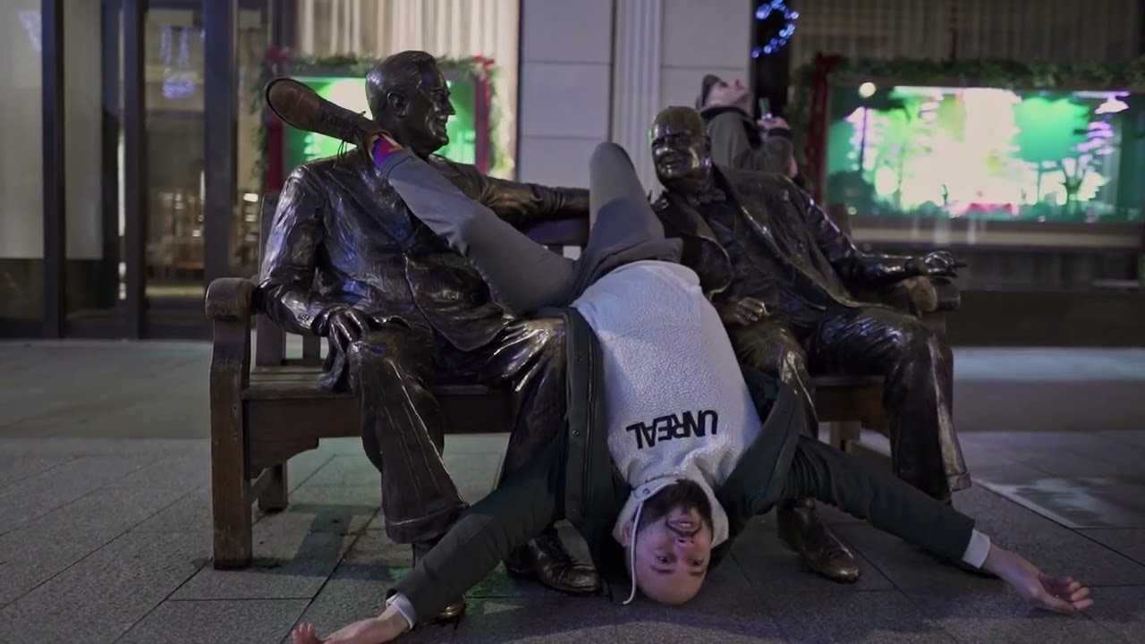 Official International Trailer