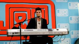Robin Thicke @ J&amp;R Music World &quot;The Little Things&quot; 12/6/2011