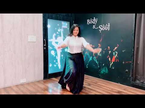 BANN KE TUSSI BUTTERFLY-  Performed by - Vedanshi Patel