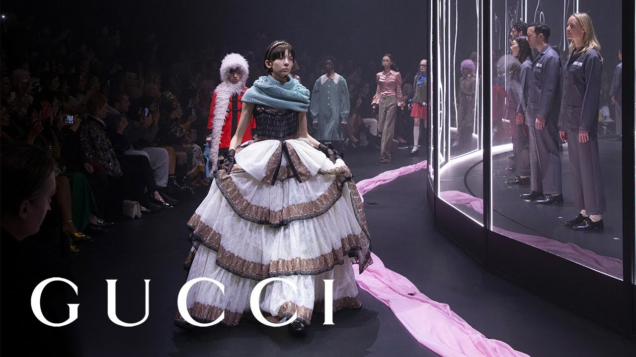 Gucci Fall Winter 2020 Women's Fashion Show - YouTube