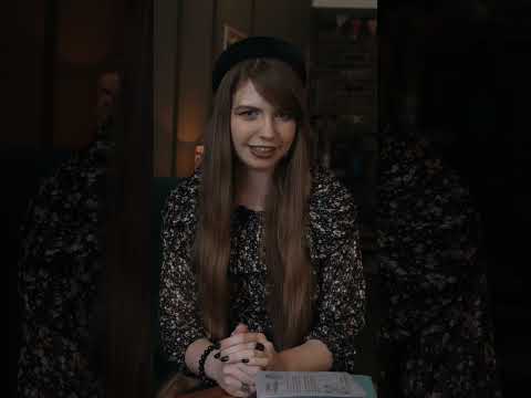 Миниатюра изображения товара Книга Эксмо Смертельное таро / 9785042014390 (Хелерманн В.)