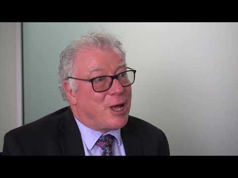 How can SMSF trustees learn from APRA funds' retirement income strategies?