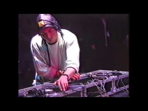 DJ CHAD JACKSON -UK- 1987 DMC World Champion