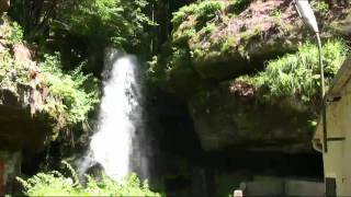 preview picture of video 'Lichtenhainer Waterfall, Germany'