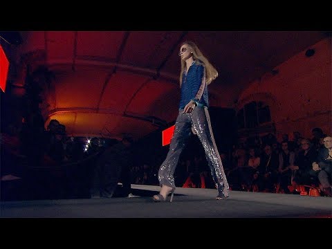 Custo Barcelona | Fall Winter 2018/2019 Full Fashion Show | Exclusive