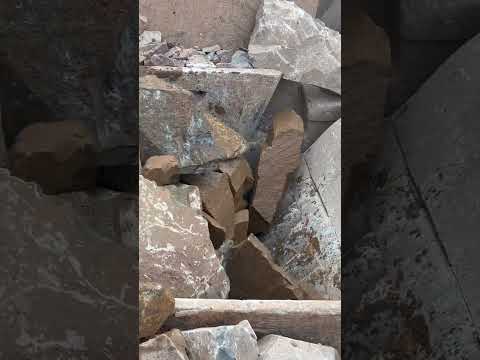 #rockmachine #rockcrusher #rocksolid #stonecrushers #asmrsound