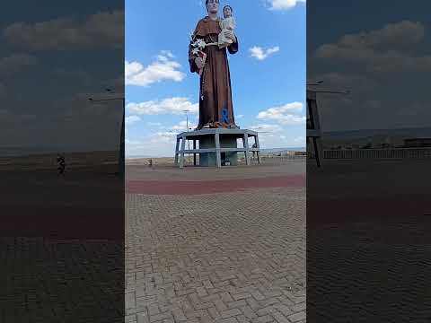 veja estátua santo Antônio Barbalha Ceará