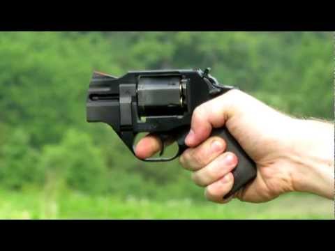 Shooting the Chiappa Rhino 200DS