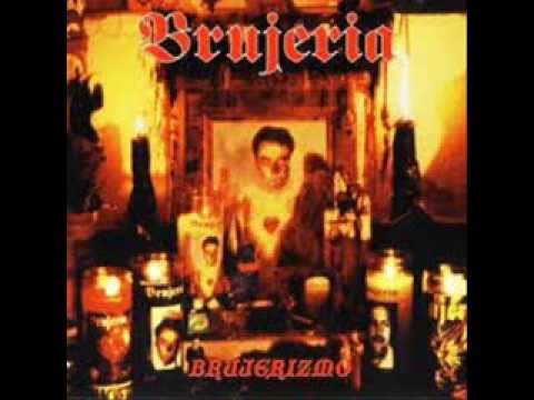 Videoclip de Laboratorio Cristalitos — Brujería