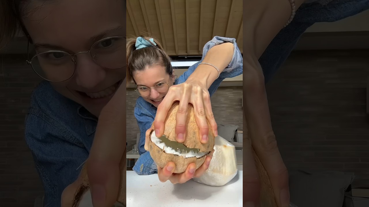 What a strange coconut 👀