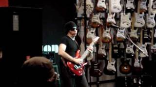 Joe Satriani "Flying in a Blue Dream" Live