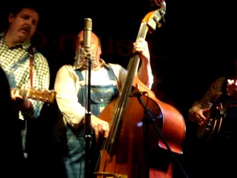 ernie sykes and the tennessee mafia jug band-clonmel