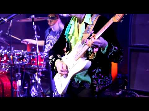 Little Wing - Randy Hansen Leon Hendrix Live at Fillmore 08/12/2010