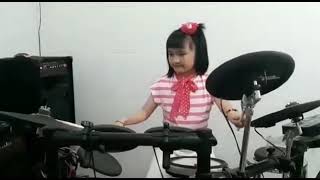 Download lagu 'Lagi Syantik - Siti Badriah ' drum cover by BVM mp3