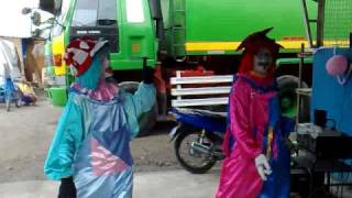 preview picture of video 'Geli's 8th Birthday Party - Clown Dance'