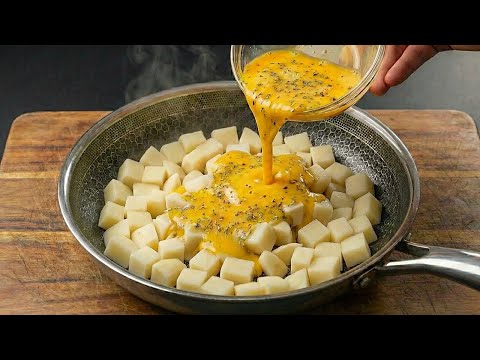 I cook potatoes with eggs like this every weekend! Simple and delicious recipe!