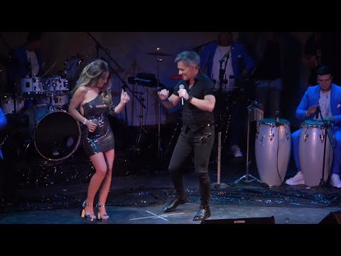 Magui Olave ft. Cae - Te Recuerdo (Teatro Premiere)