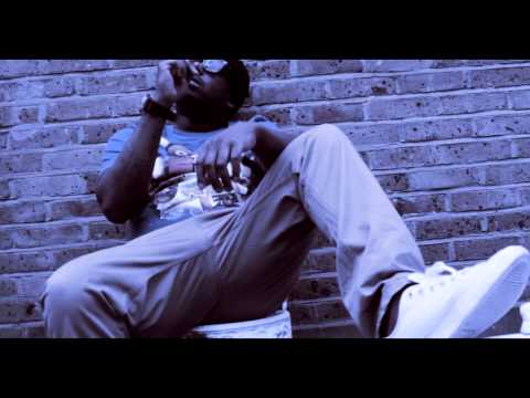 Big Troops  Sitting Here - @Slumlife @Bigbawsemedia