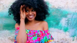 Iris Gold Good Vibes