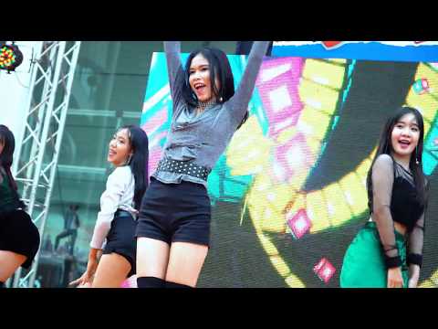 180121 FANCAM『4K』 "Jumping GG Pop" cover "Red Velvet"(Peek-A-Boo + Red Flavor) @ Central World