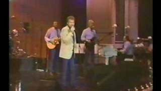 Gene Watson - Ain&#39;t No Fun To Be Alone In San Antone &quot;LIVE&quot;