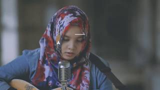 TRACY CHAPMAN - GIVE ME ONE REASON  COVER By ATHIRA FAJRINA