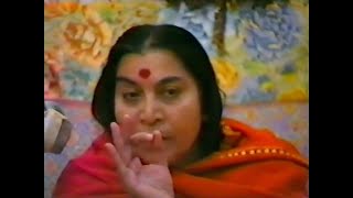 Shri Yogeshwara Puja, Chelsham ashram 1982 thumbnail