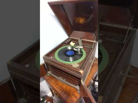 1952 Bull Moose Jackson "Big 10 Inch Record" 78rpm Victrola #blues #vinyl