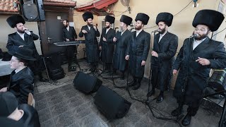 דובל'ה פרידמן, מקהלת נרננה ומשה בהר במחרוזת חסידית | Dovale Friedman, Narnana Choir & Moshe Behar