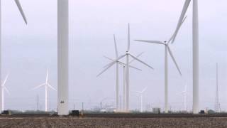 preview picture of video 'Wind farm in South Texas'