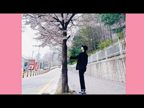 ATEEZ Seonghwa singing Lauv's song