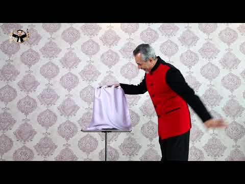 Dress Changing Doll by Tora magic