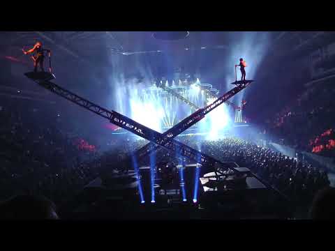 Trans-Siberian Orchestra "Tracers" w/ Pink Floyd intro live 11/14/18 4pm (19) Green Bay TSO