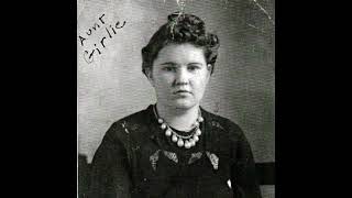 &#39;Somewhere in France With You&#39; - Girlie Delaney (1953)