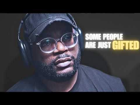 Roy Clark - Malaguena "This was MIND BLOWING" | Reaction!!